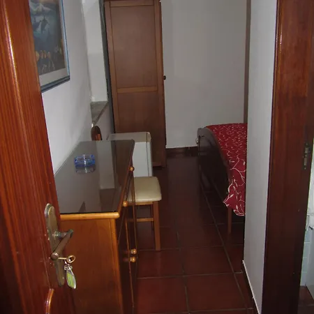 D. Antonia Guest house *