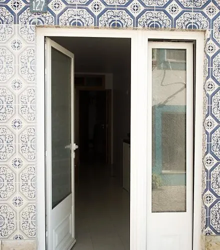 D. Antonia Penzion Peniche